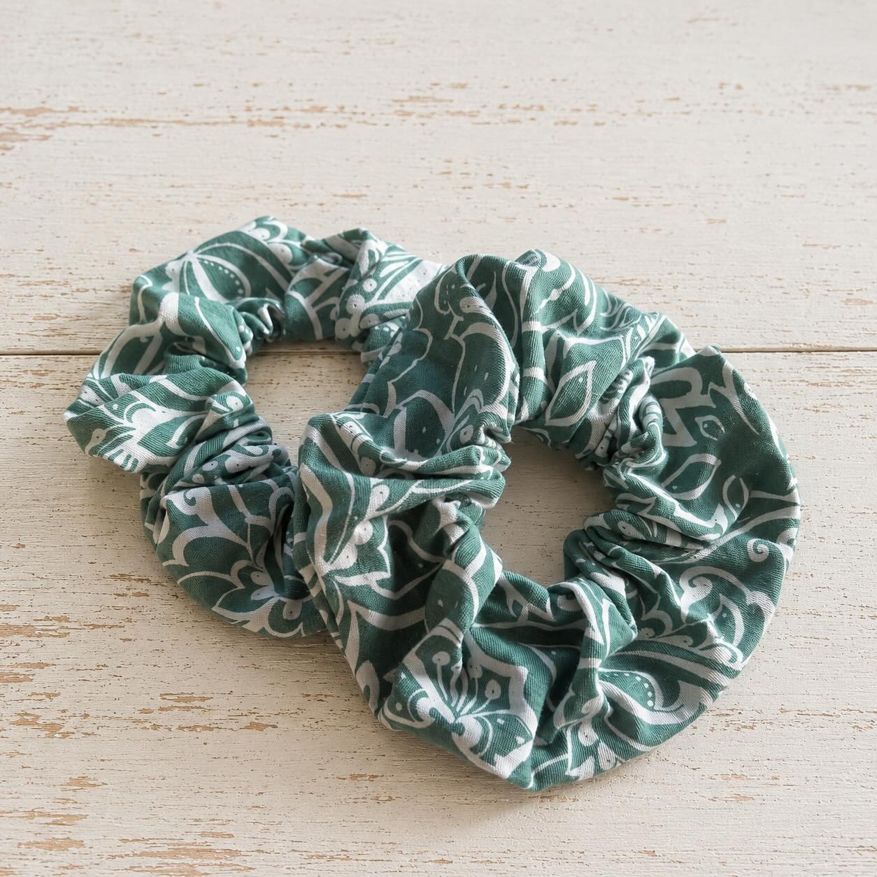 Scrunchie Sage Bloom - Donitsi